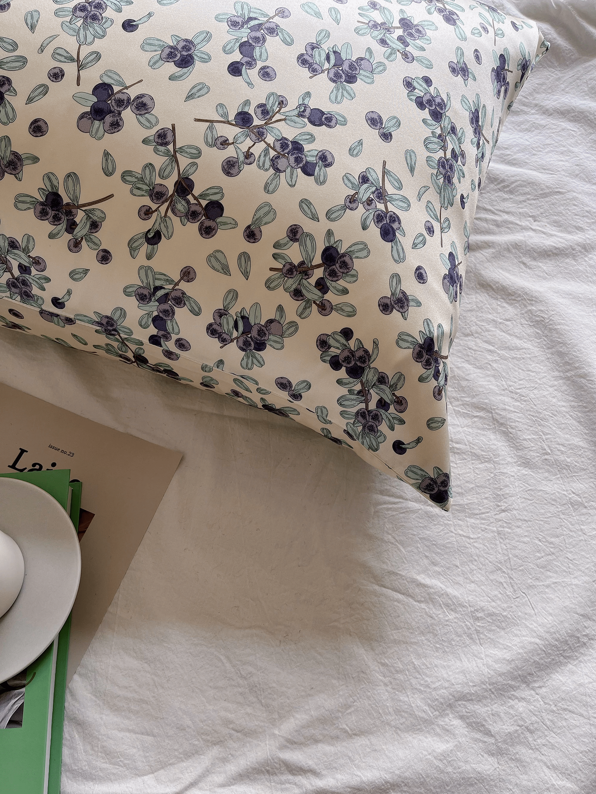 Luxurious Blueberry Bushes Pattern Silk Pillowcase for Restful Beauty Sleep - Natural Elegance for Bedroom Gift for Her House Warming Gift - Lian