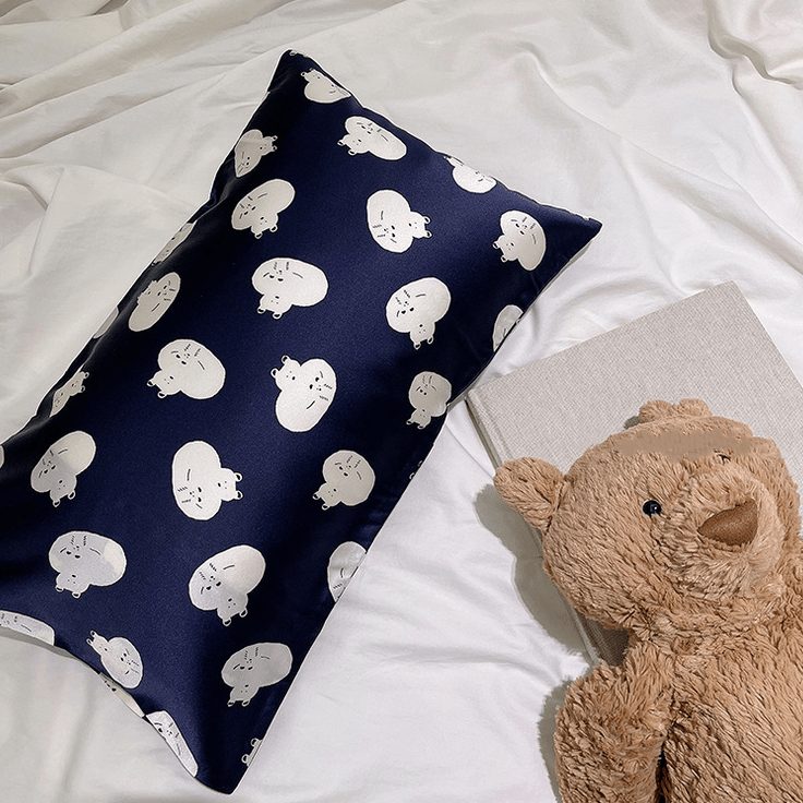 Children's Silk Pillowcases White Bear Design 30*50CM Envelop Shape Pillowcase - Lian