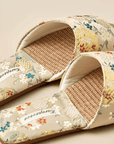 Oriental Floral Embroidered Slippers - Trendy Indoor Shoes - Lian