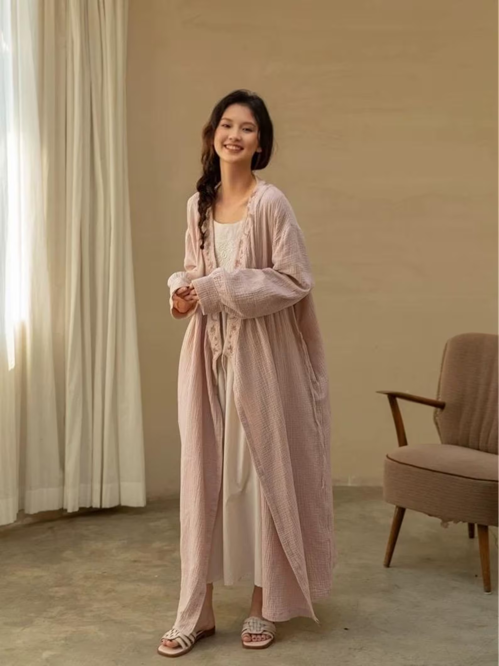 Handmade 100% Cotton Gauze Robe with Silk Embroidery - Lian