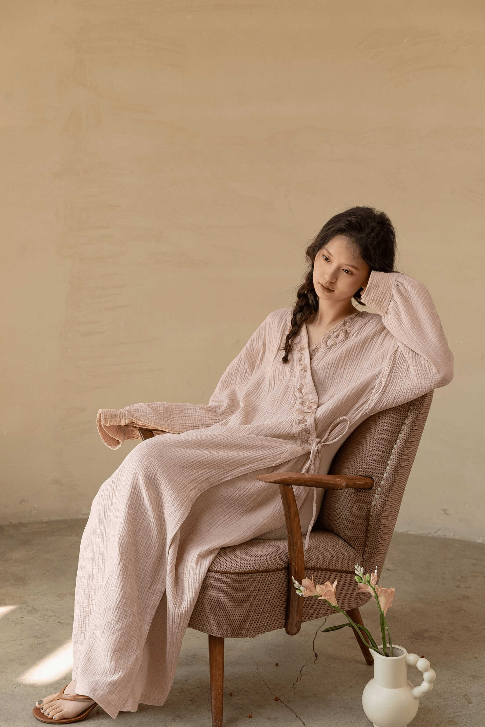 Handmade 100% Cotton Gauze Robe with Silk Embroidery - Lian