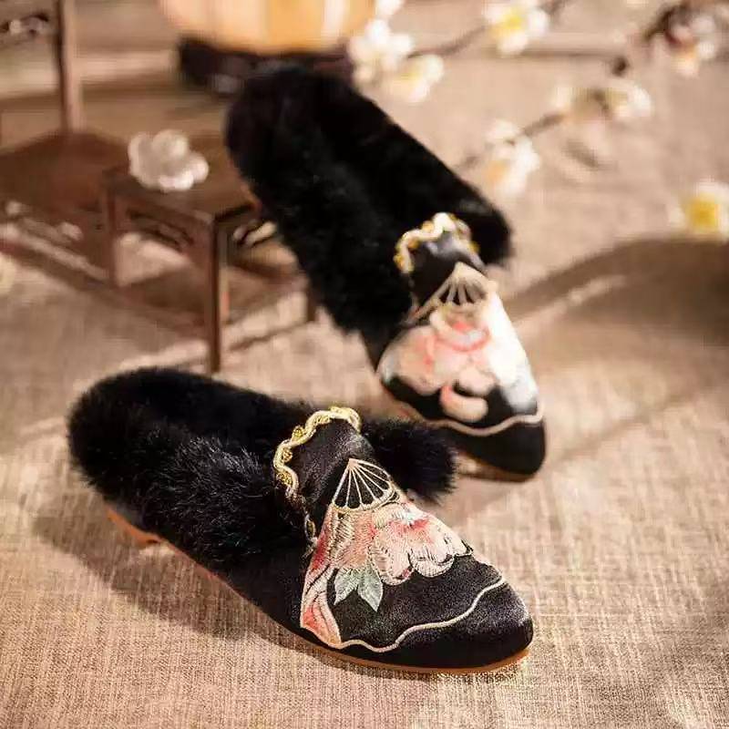 Handmade Embroidered Winter Slippers with Fur Lining - Lian