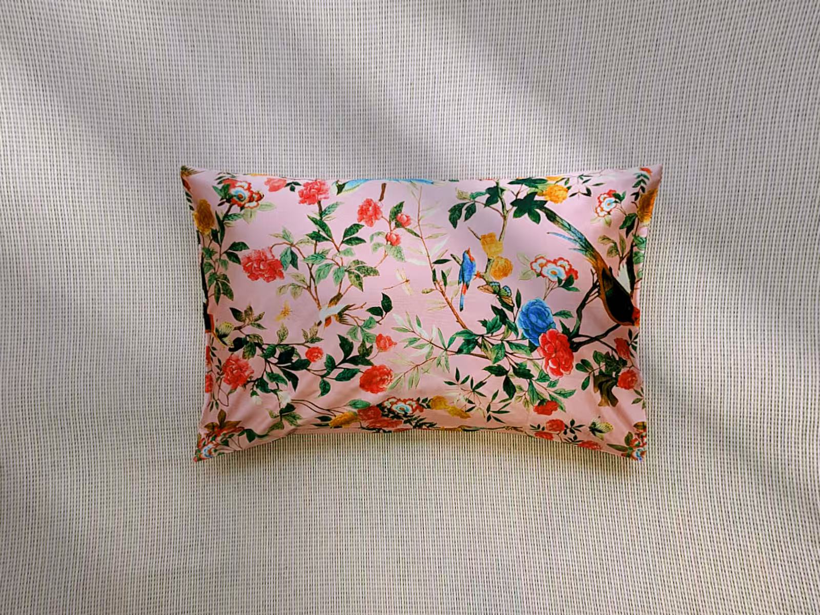 100% Mulberry Silk Pillowcase with Vintage Style Floral Design