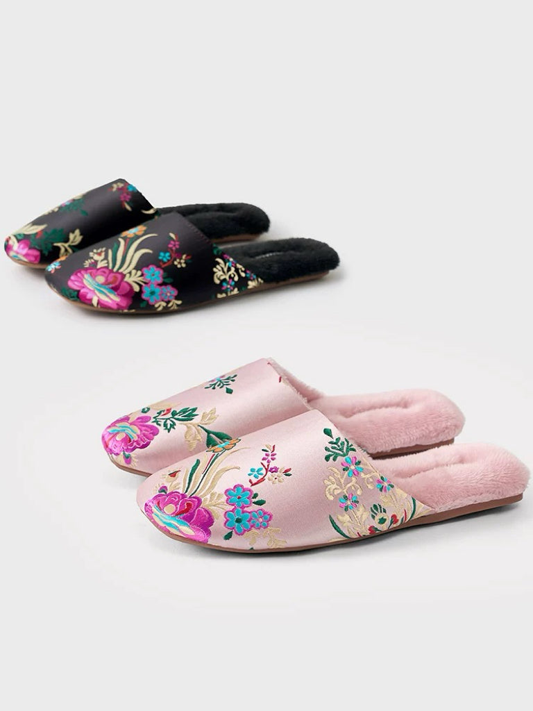 Oriental Embroidered Women&#39;s Slippers - Winter Indoor House - Pink