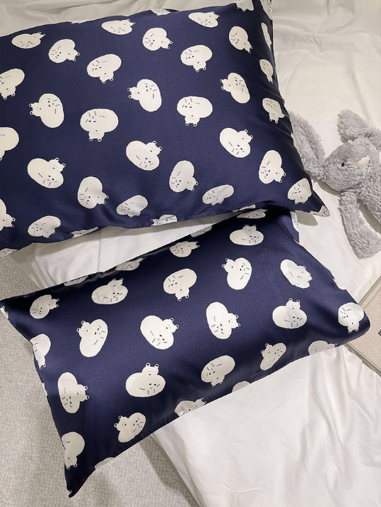 Children's Silk Pillowcases White Bear Design 30*50CM Envelop Shape Pillowcase - Lian