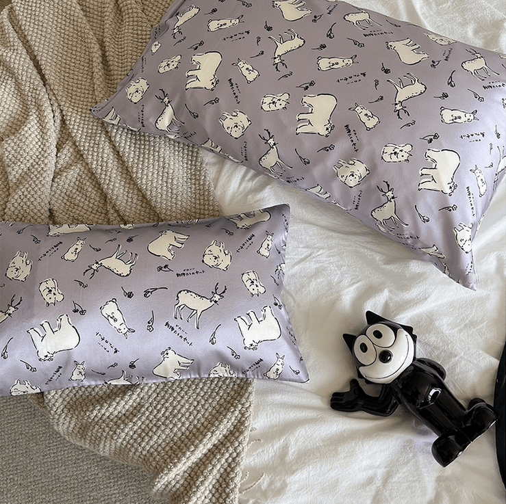 Double-Sided Silk Pillowcase with Wild Animal Design - Available in Child and Adult Sizes - Lian