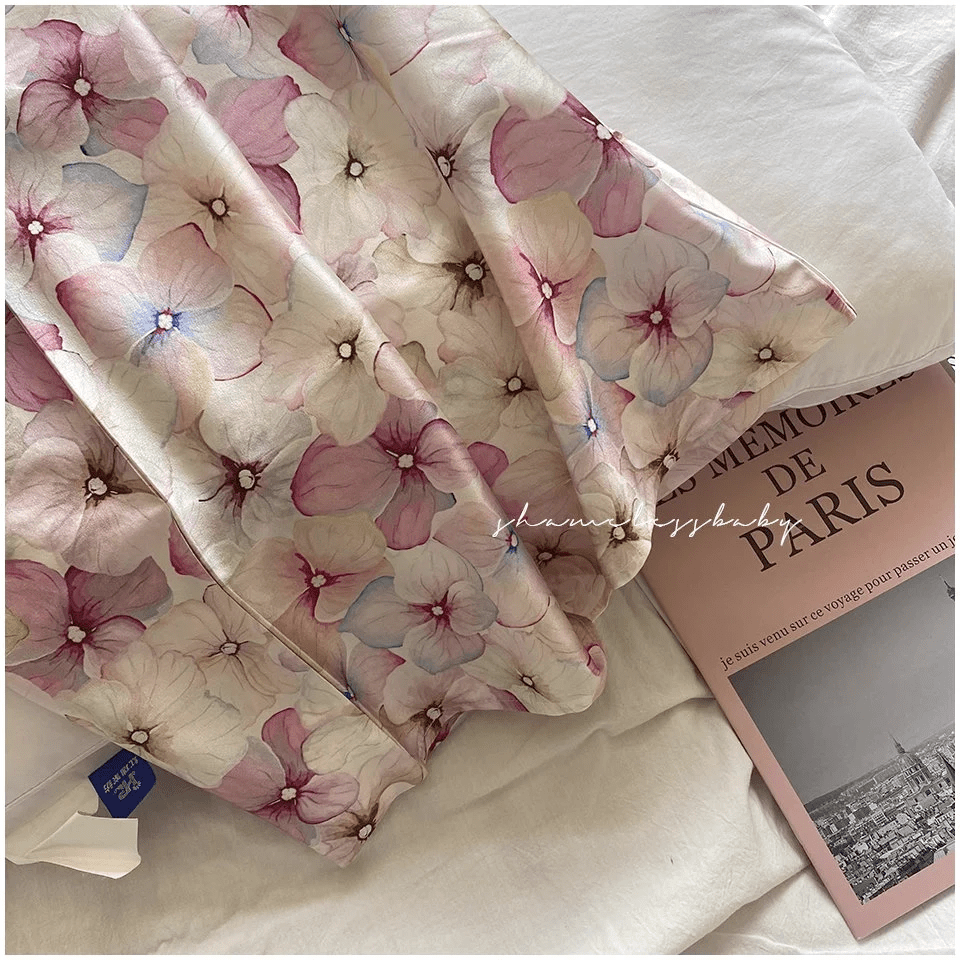 Pure Mulberry Silk Pillowcase - Japanese Sakura Pattern Silk - Lian