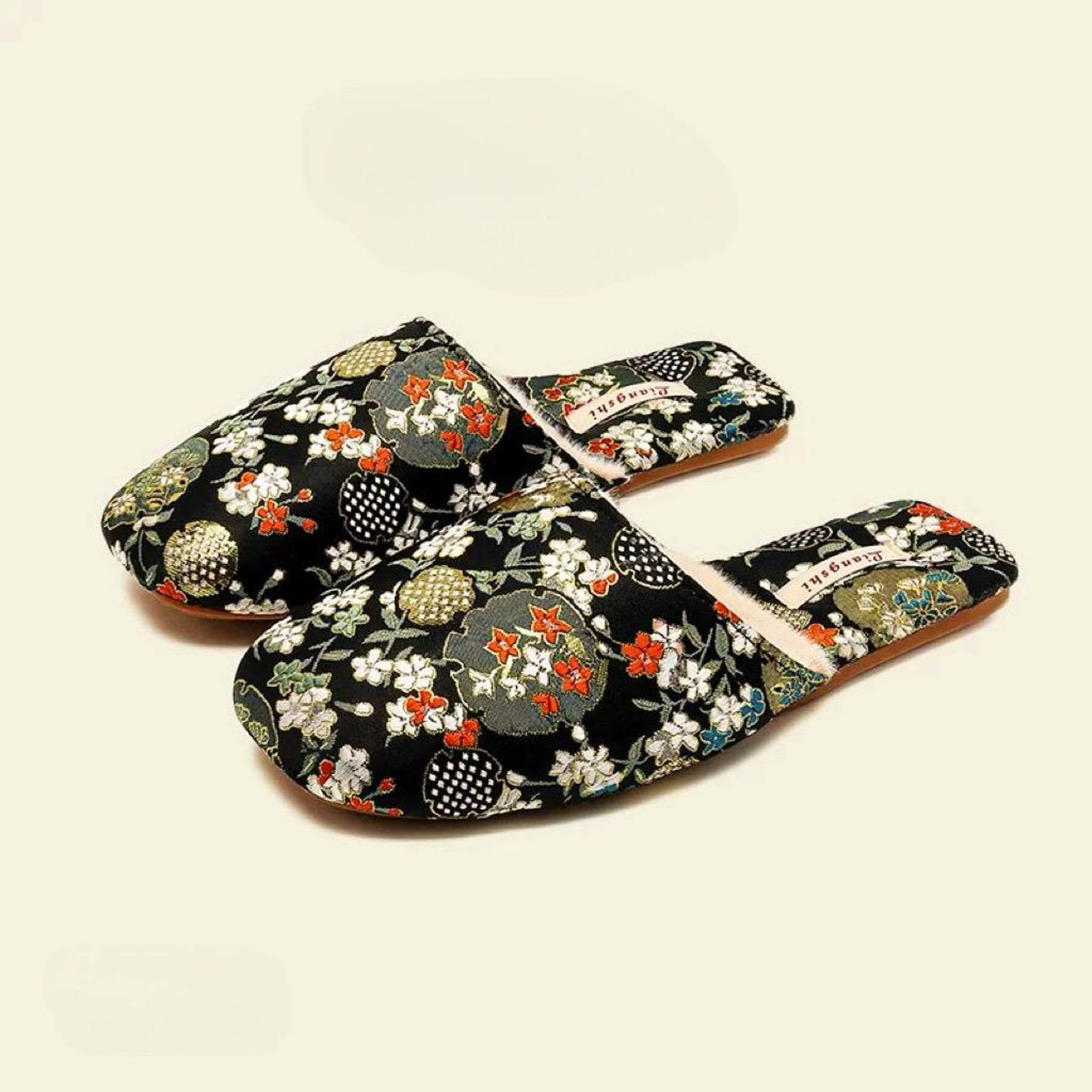 Embroidered Slippers / Women Winter House Shoes with Traditional Chinese Dragon and Floral Designs - black - Lian