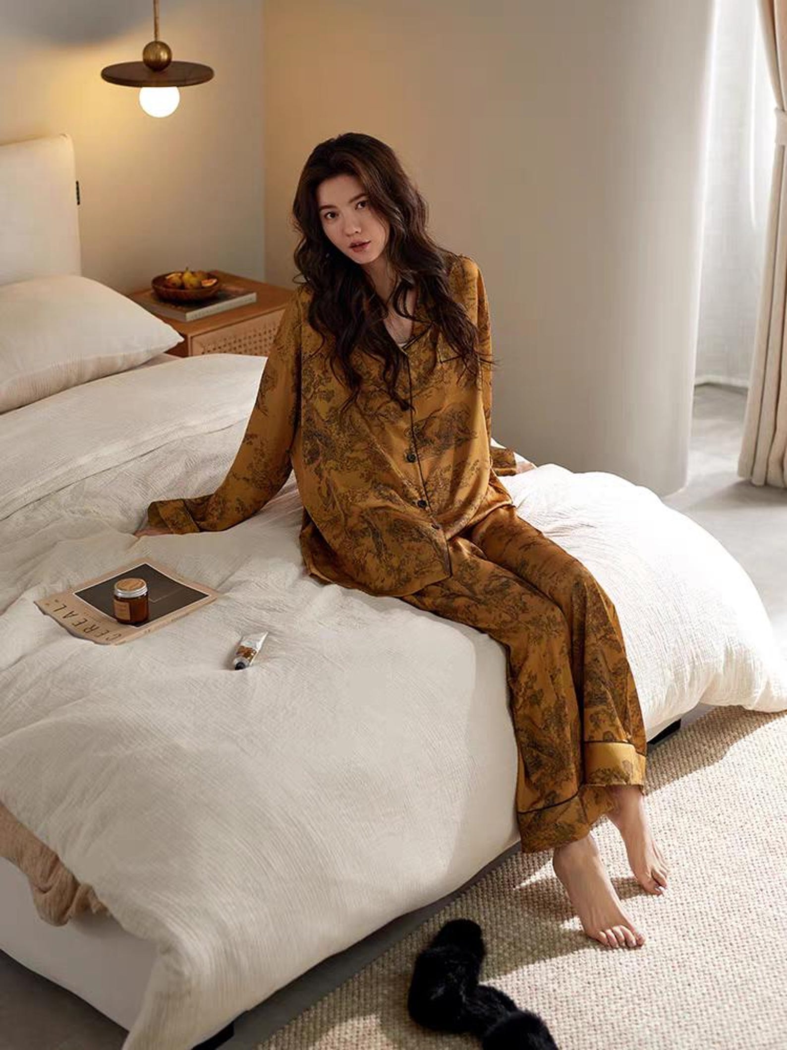 Oriental Silk Blend Pyjamas - Chinese Ink Painting Design, Soft &amp; Breathable