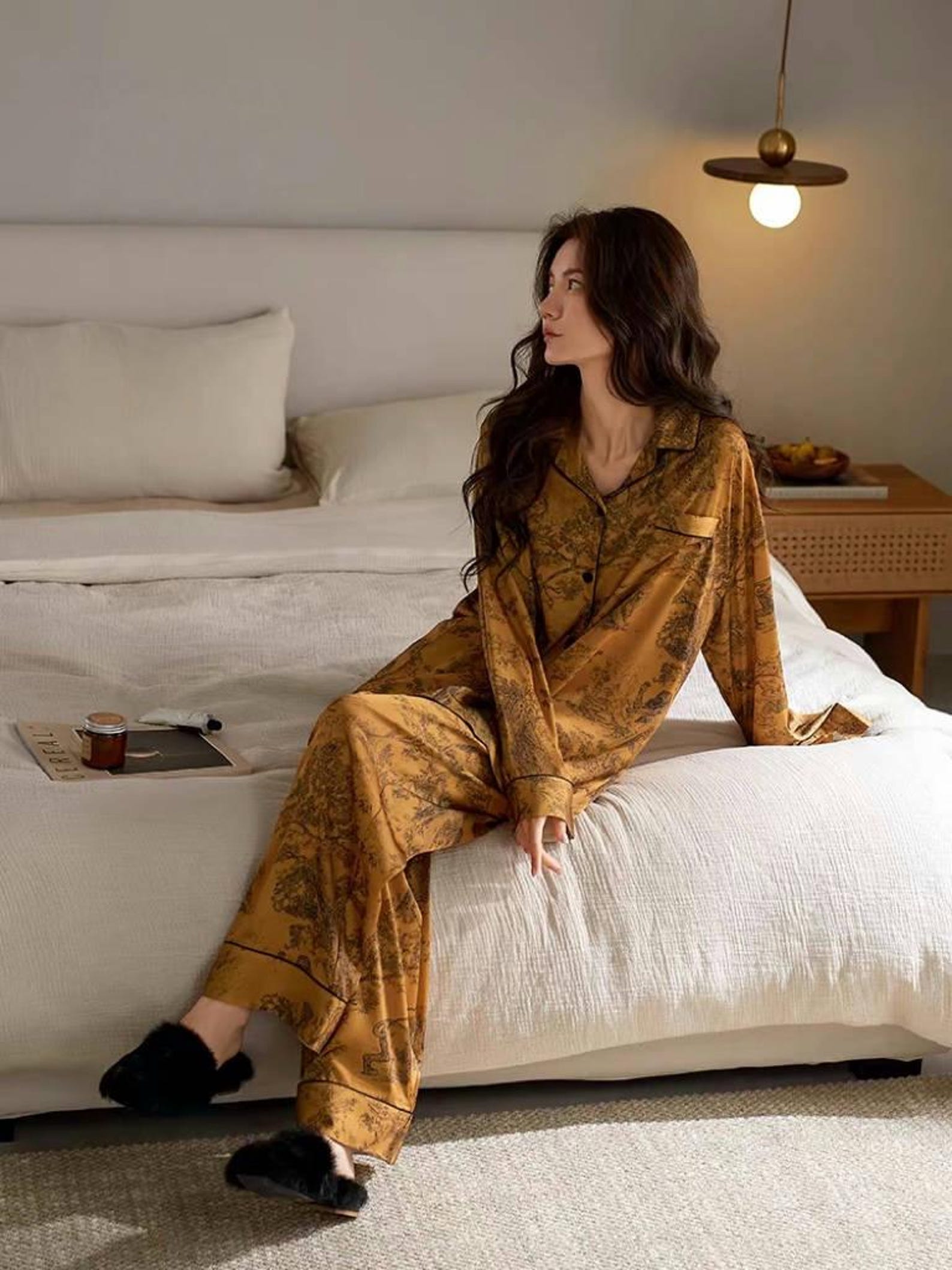 Oriental Silk Blend Pyjamas - Chinese Ink Painting Design, Soft &amp; Breathable