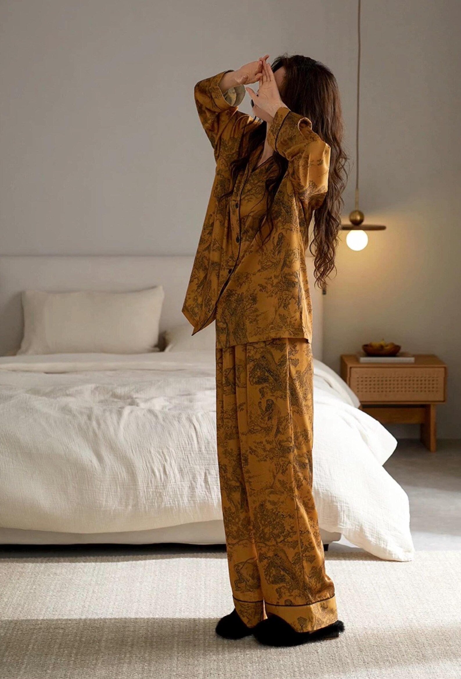 Oriental Silk Blend Pyjamas - Chinese Ink Painting Design, Soft &amp; Breathable